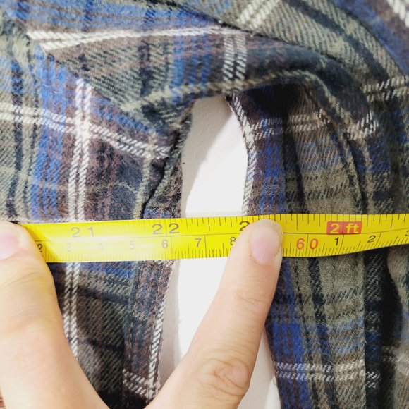 Boston Traders Long Sleeve Button Down Shirt Plaid Flannel Collared Casual Med - Picture 10 of 11